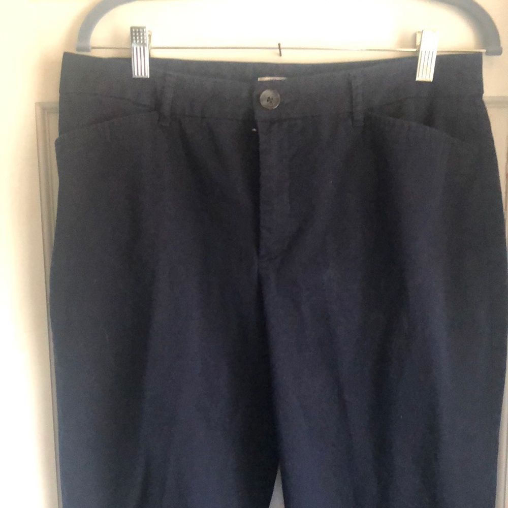 Croft and Barrow Navy Capris Size 14